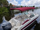 25' Hurricane Sundeck Stern
