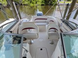 25' Hurricane Sundeck Seating